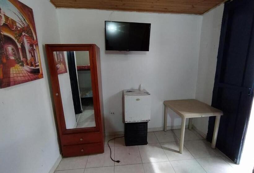 فندق Andalucía Inn