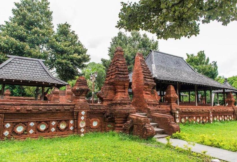 酒店 Apita Cirebon