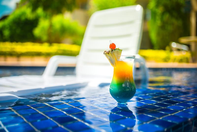 فندق Aram Premium