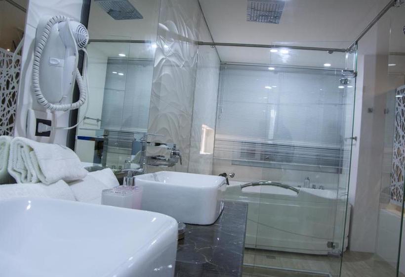 בית מלון כפרי Arawak Plaza