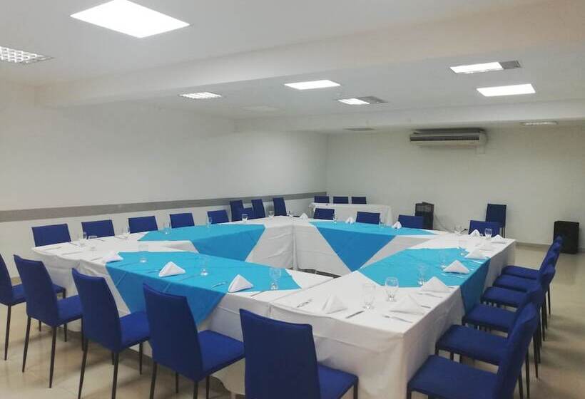 هتل Mar Azul Neiva