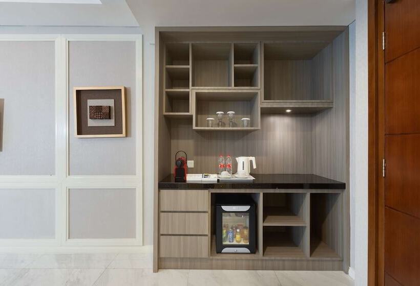 فندق Wyndham Panbil Batam