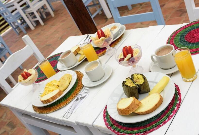 ホテル Campestre El Santuario