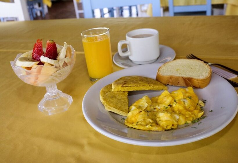 هتل Campestre El Santuario