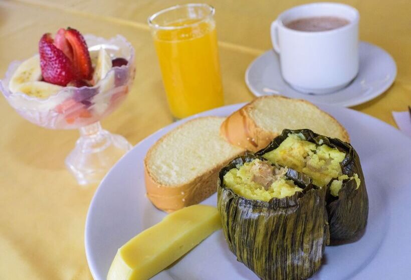 ホテル Campestre El Santuario