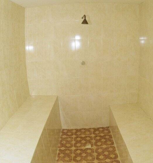 ホテル Campestre El Santuario