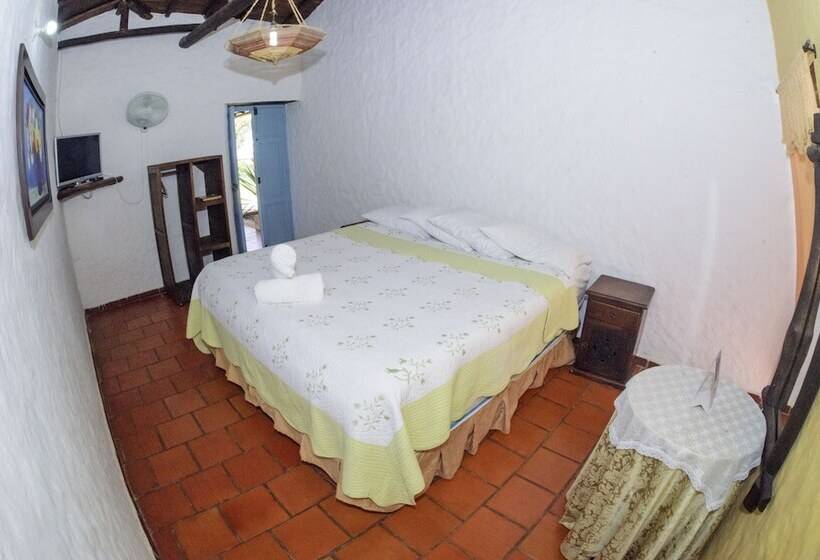 هتل Campestre El Santuario