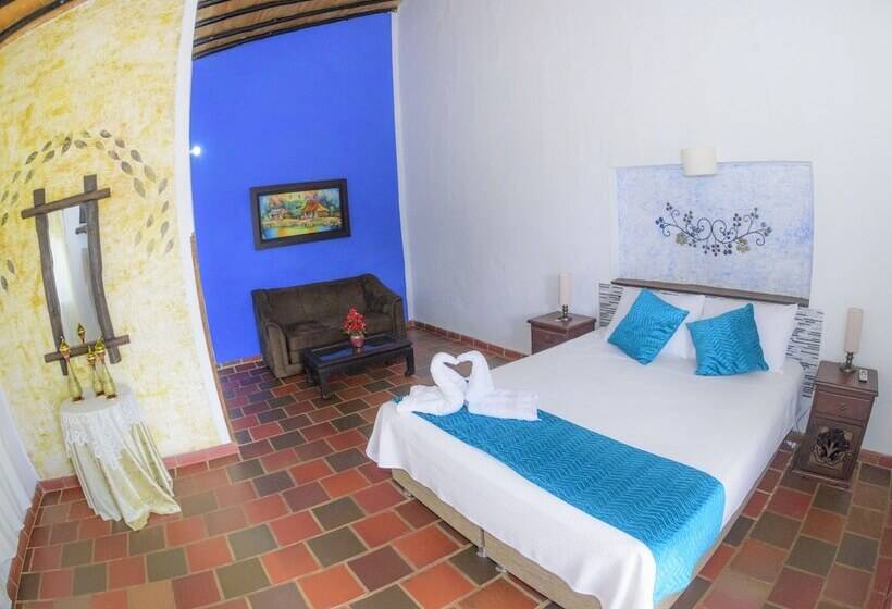 ホテル Campestre El Santuario