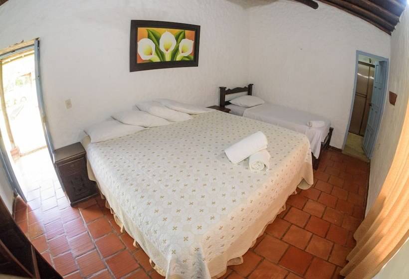 ホテル Campestre El Santuario