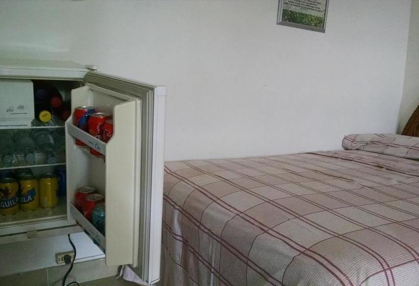 בית מלון כפרי Campestre Sanvalay Inn