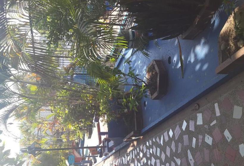 בית מלון כפרי Campestre Sanvalay Inn