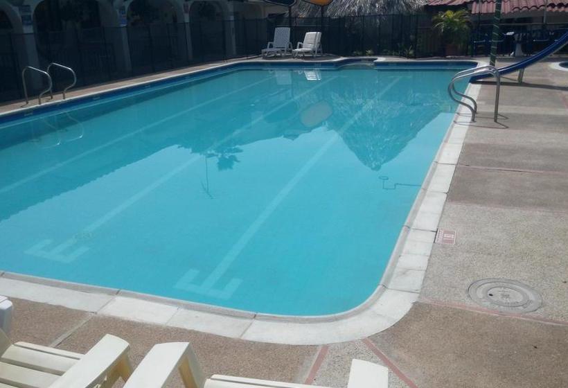 בית מלון כפרי Campestre Sanvalay Inn