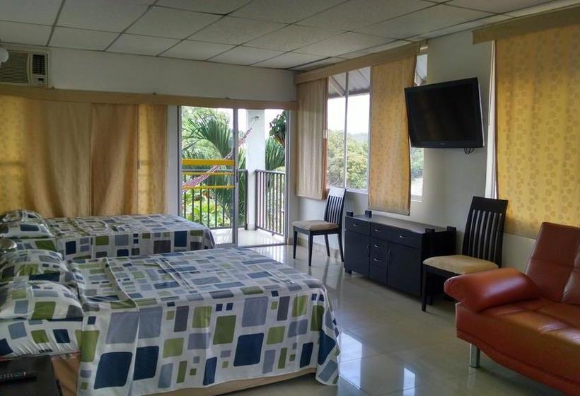 בית מלון כפרי Campestre Sanvalay Inn