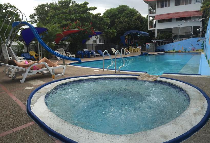 בית מלון כפרי Campestre Sanvalay Inn