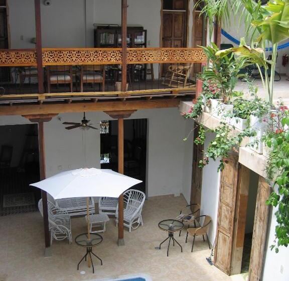 Отель Casa Belle Epoque