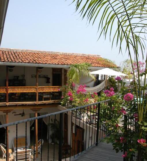 Отель Casa Belle Epoque