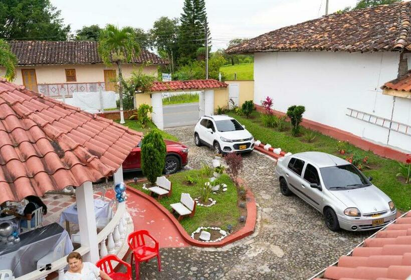 هتل Casa Campestre La Colombiana
