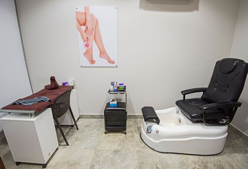 Hotel Casa Mare Resort   Ex, Royal Tulip Beach Resort