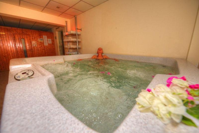 Hotel Casa Mare Resort   Ex, Royal Tulip Beach Resort