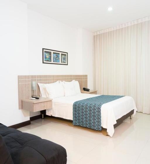 هتل Cinco Monteria