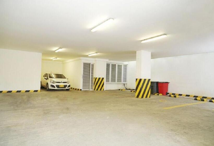 هتل Cinco Monteria