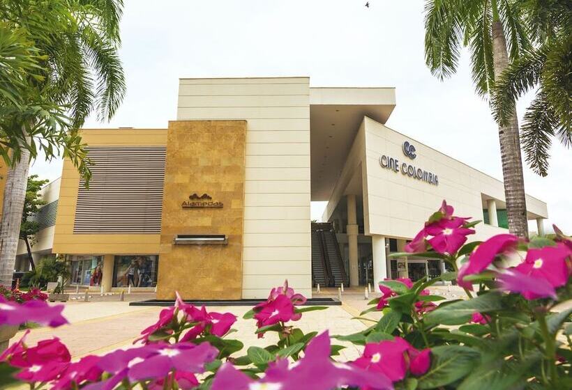 Отель Cinco Monteria