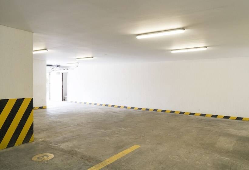 Отель Cinco Monteria