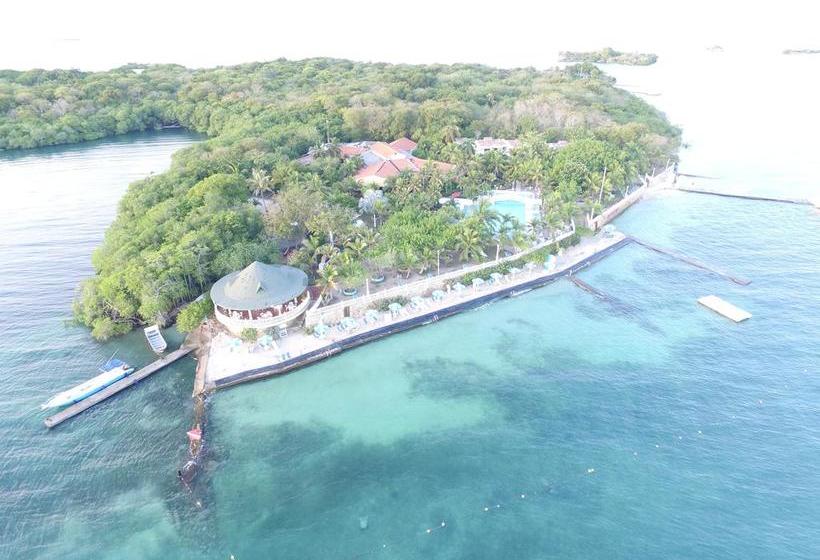 هتل Cocoliso Island Resort