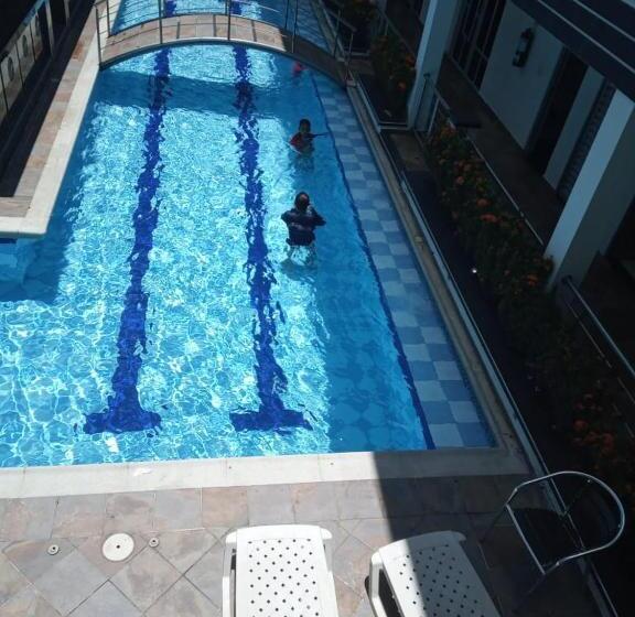 酒店 Confort Plaza