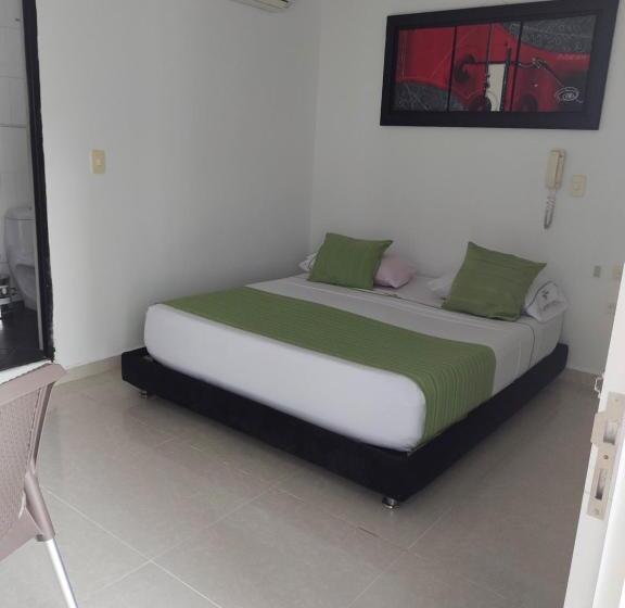 酒店 Confort Plaza