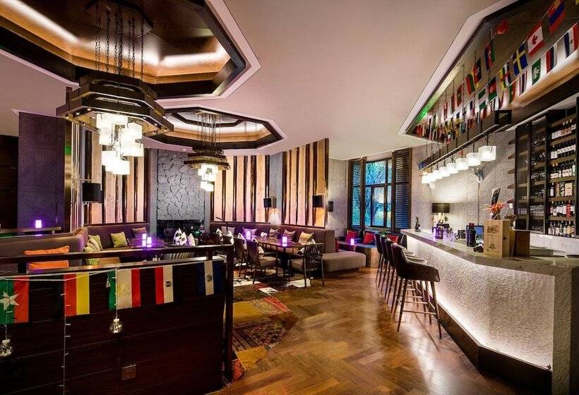 Отель Crowne Plaza Resort Changbaishan Hot Spring, An Ihg