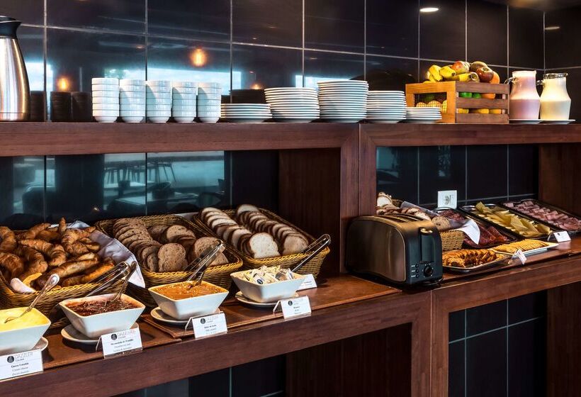 هتل Dazzler By Wyndham Colonia