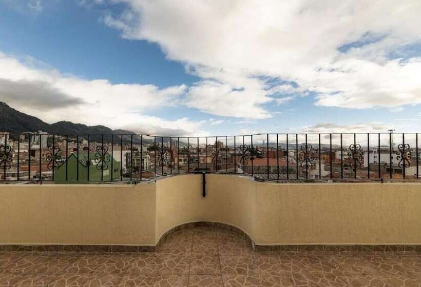 酒店 Ejecutivo 63 In