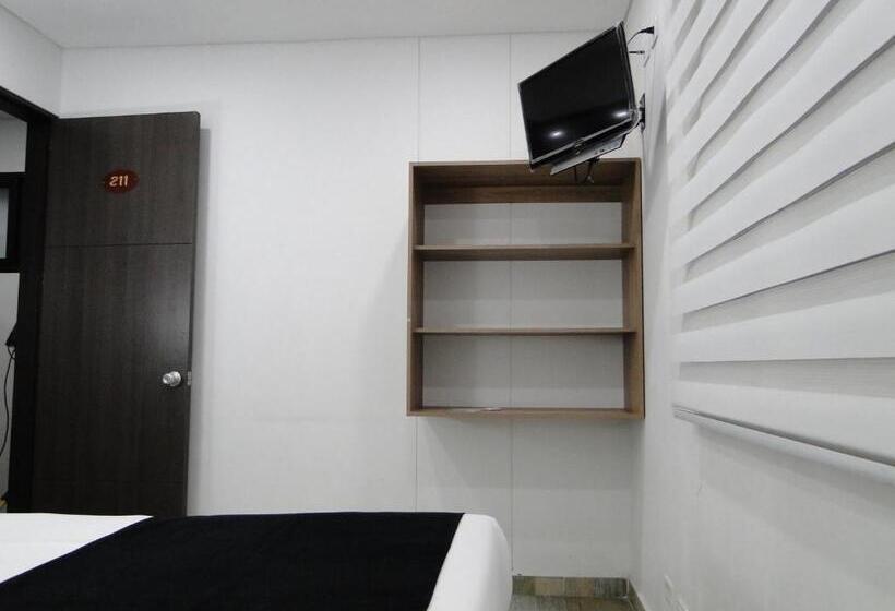 호텔 Esmeralda Plaza