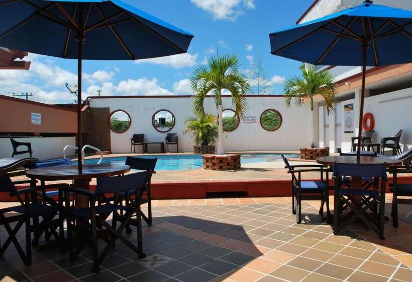 هتل Hacaritama Colonial