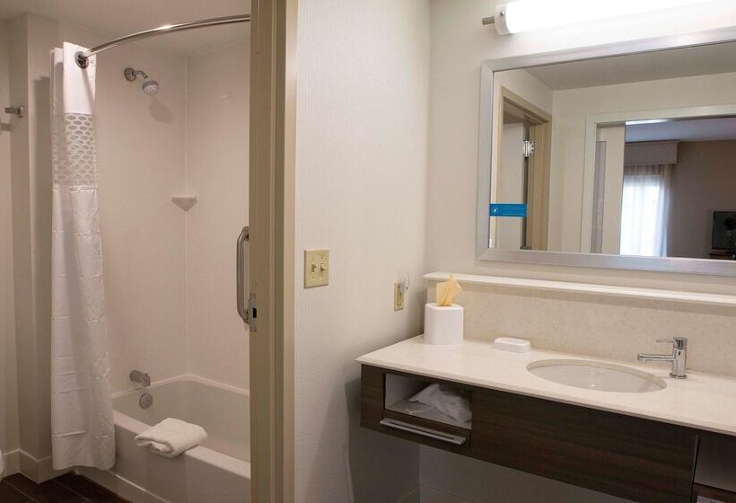 فندق Hampton Inn & Suites Boone