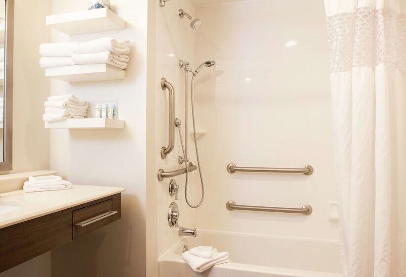 فندق Hampton Inn & Suites Boone