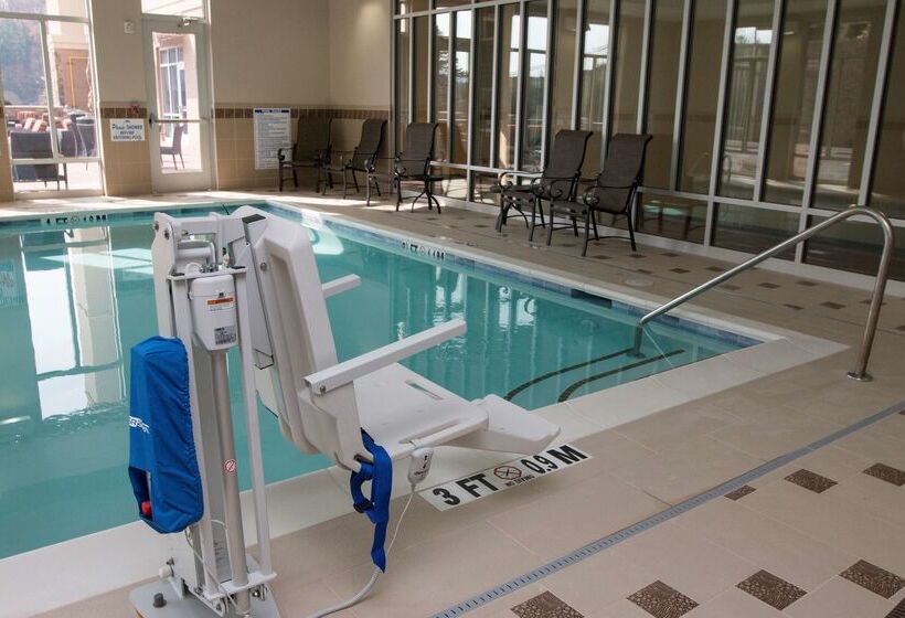 فندق Hampton Inn & Suites Boone