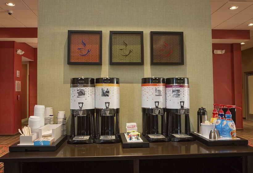 فندق Hampton Inn & Suites Boone