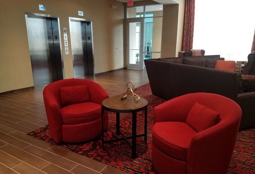 فندق Hampton Inn & Suites Boone