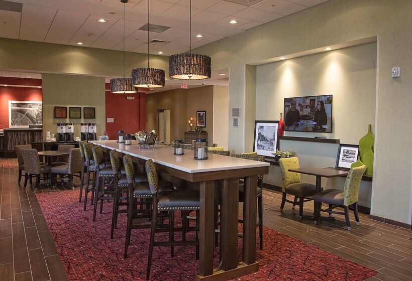 فندق Hampton Inn & Suites Boone