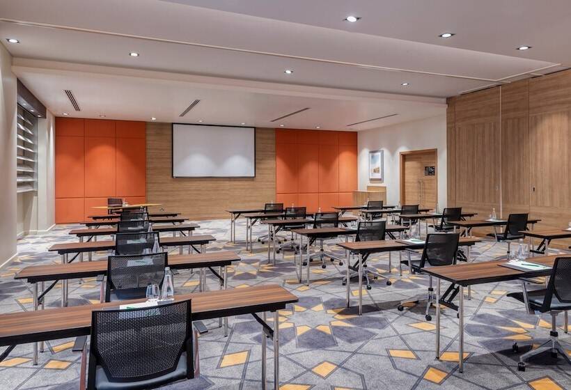 هتل Holiday Inn   Doha   The Business Park, An Ihg