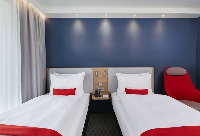 هتل Holiday Inn Express Berlin Alexanderplatz, An Ihg