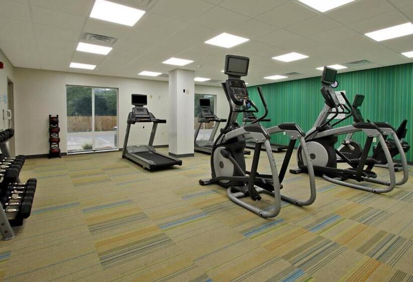 هتل Holiday Inn Express & Suites Columbus North By Ihg