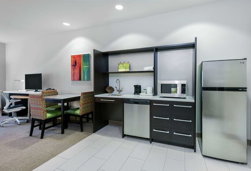 هتل Home2 Suites By Hilton Austin Airport