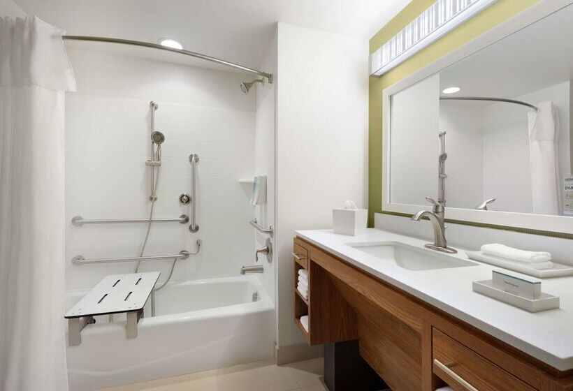 هتل Home2 Suites By Hilton Middleburg Heights Cleveland