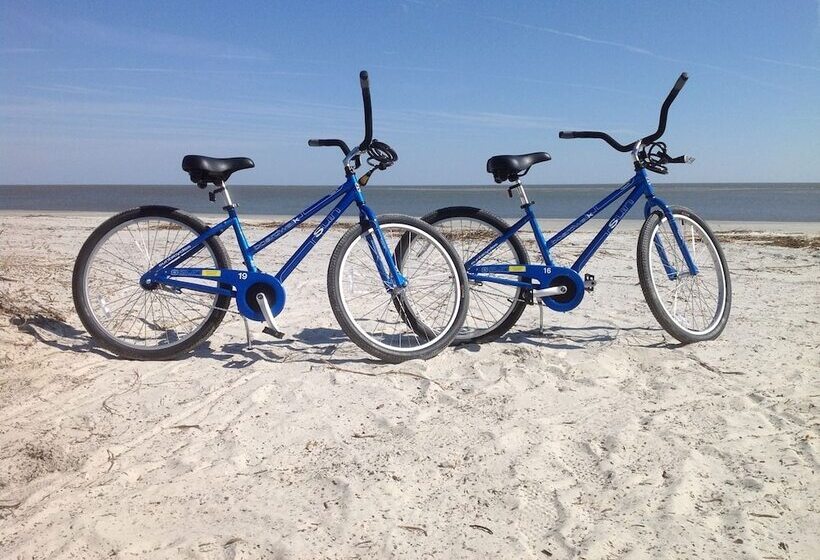 בית מלון כפרי Home2 Suites By Hilton St. Simons Island