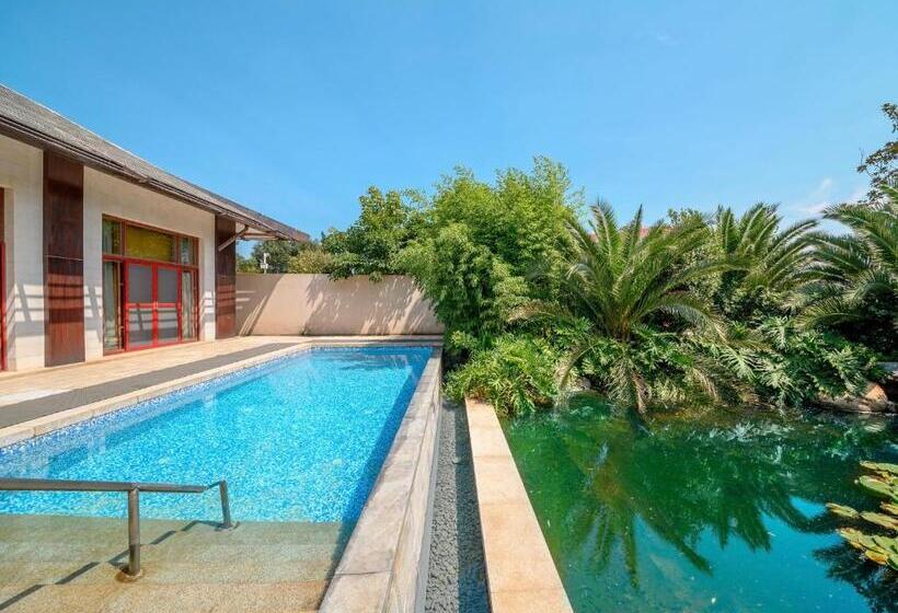 Hualuxe Hotels & Resorts Kunming, An Ihg