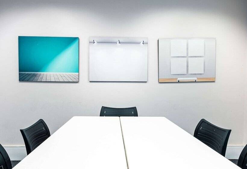 בית מלון כפרי Ibis Styles Alagoinhas