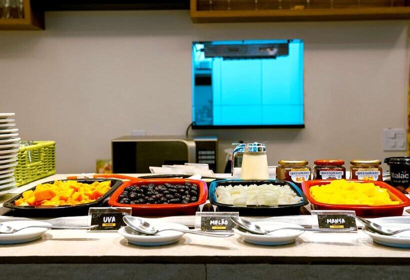 בית מלון כפרי Ibis Styles Alagoinhas